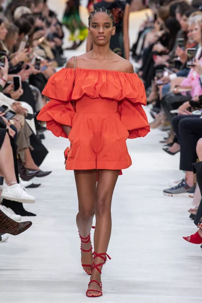 Look 38